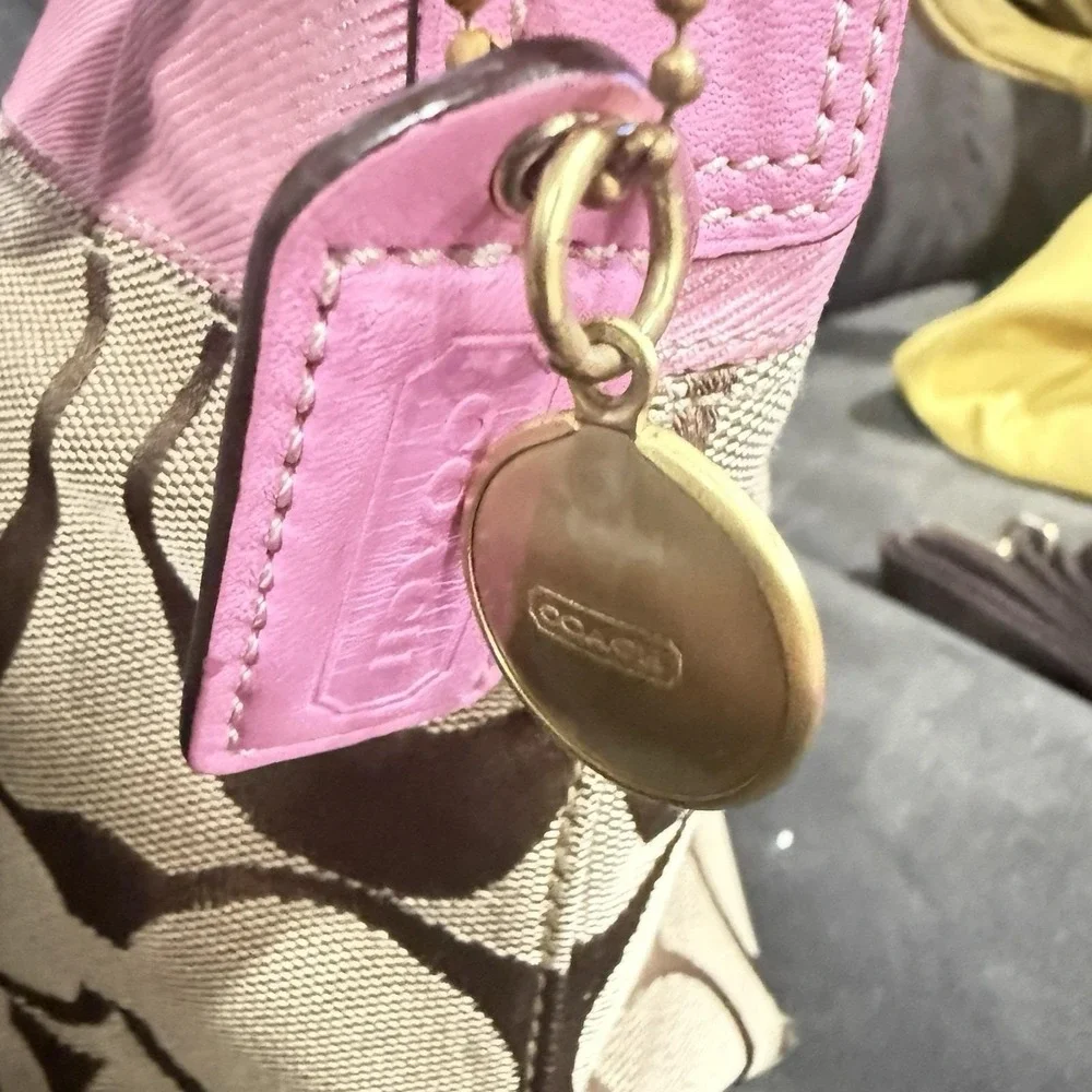 Vtg Coach Zoe Signature Baby Pink Tan Hobo Bag jacquard canvas leather Purse